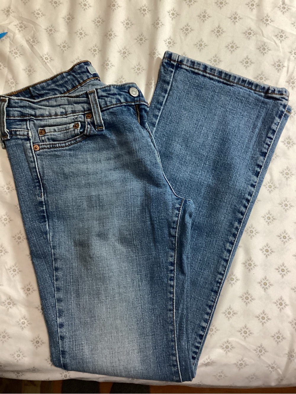 Levi's Women's Boot Cut Jeans in Light/Medium Blue